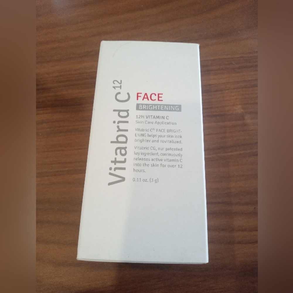 Face Brightening 12H skin Care- White 0.11oz.